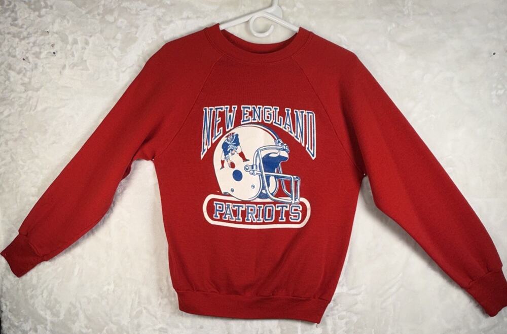 Logo 7 Inc. Vintage Tag New England Patriots Pullover Sweatshirt M Logo Red